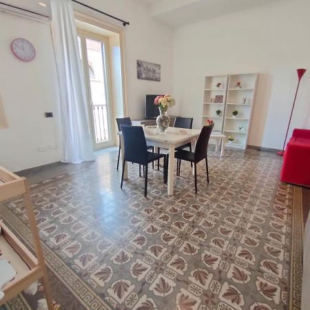 Casa Lia Al Centro Di Palermo Appartement Buitenkant foto